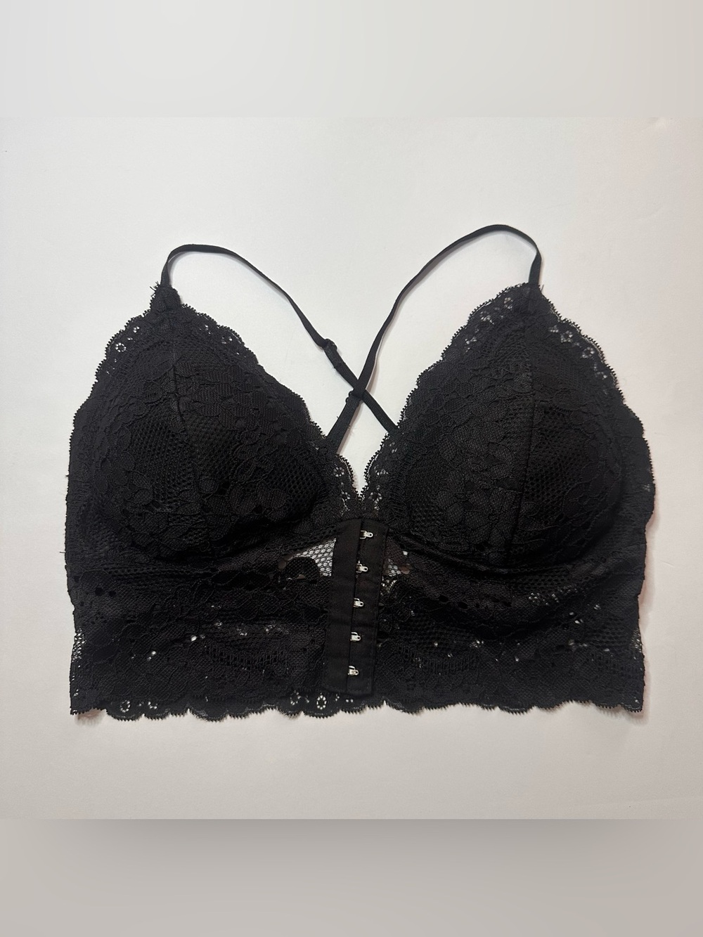 Bozzolo Bra  Black Lace Padded No Underwire Bralette Pullover Cross
Size small